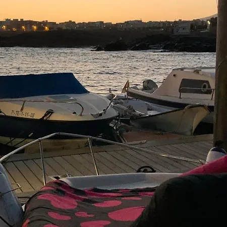 Alquiler De Barco بوتيل لاس غاليتاس